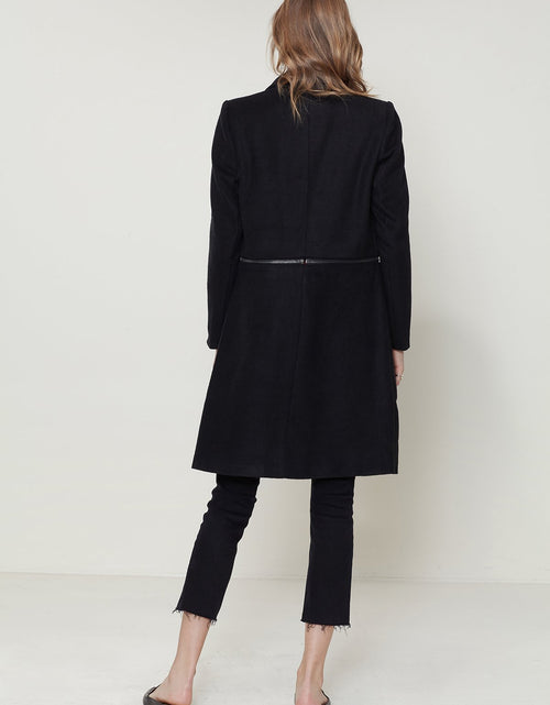 Load image into Gallery viewer, Women's Wool-blended Open Front Jacket In Black