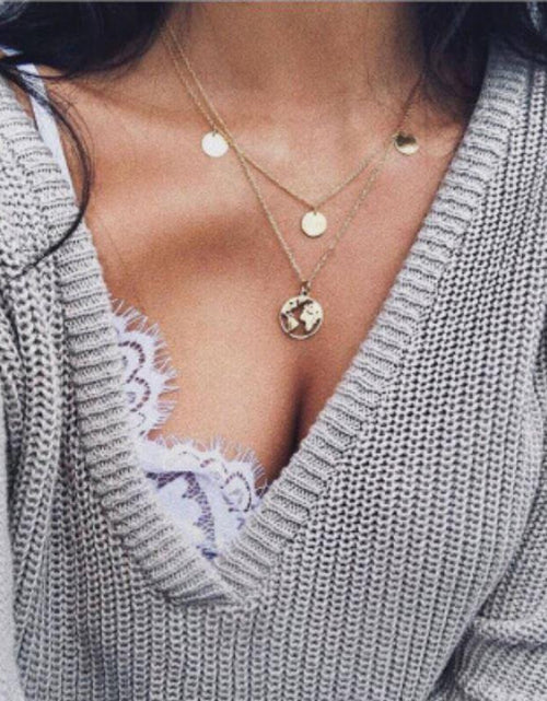 Load image into Gallery viewer, World Map Necklace